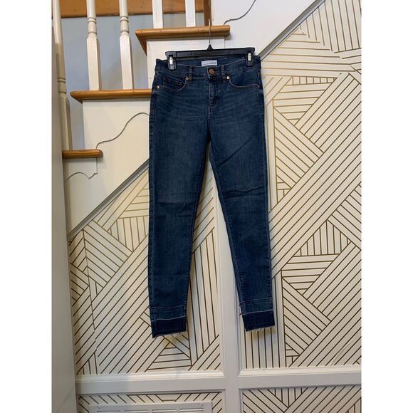 Loft Women Dark Wash Raw Hem Skinny Jean Size 0/25 - Picture 2 of 8